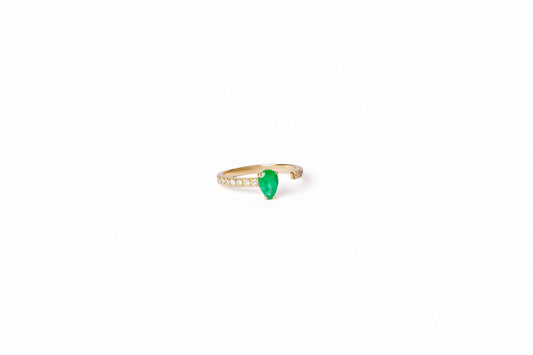 Emerald Teardrop Diamond Ring